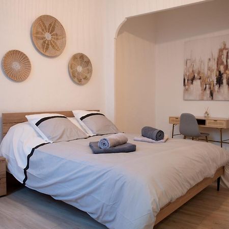 Logement De Charme En Plein Coeur D'Avinyon Dış mekan fotoğraf