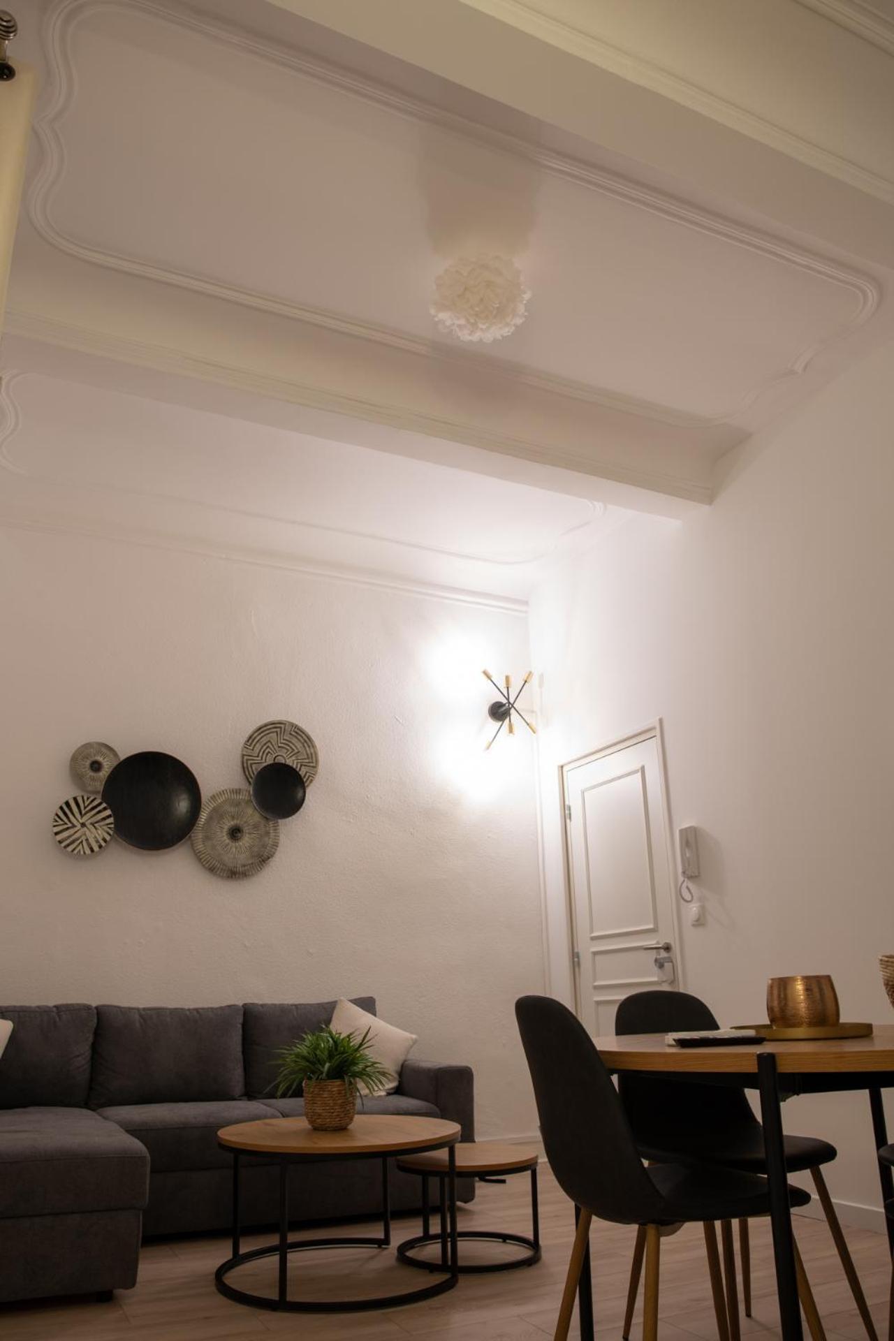 Logement De Charme En Plein Coeur D'Avinyon Dış mekan fotoğraf